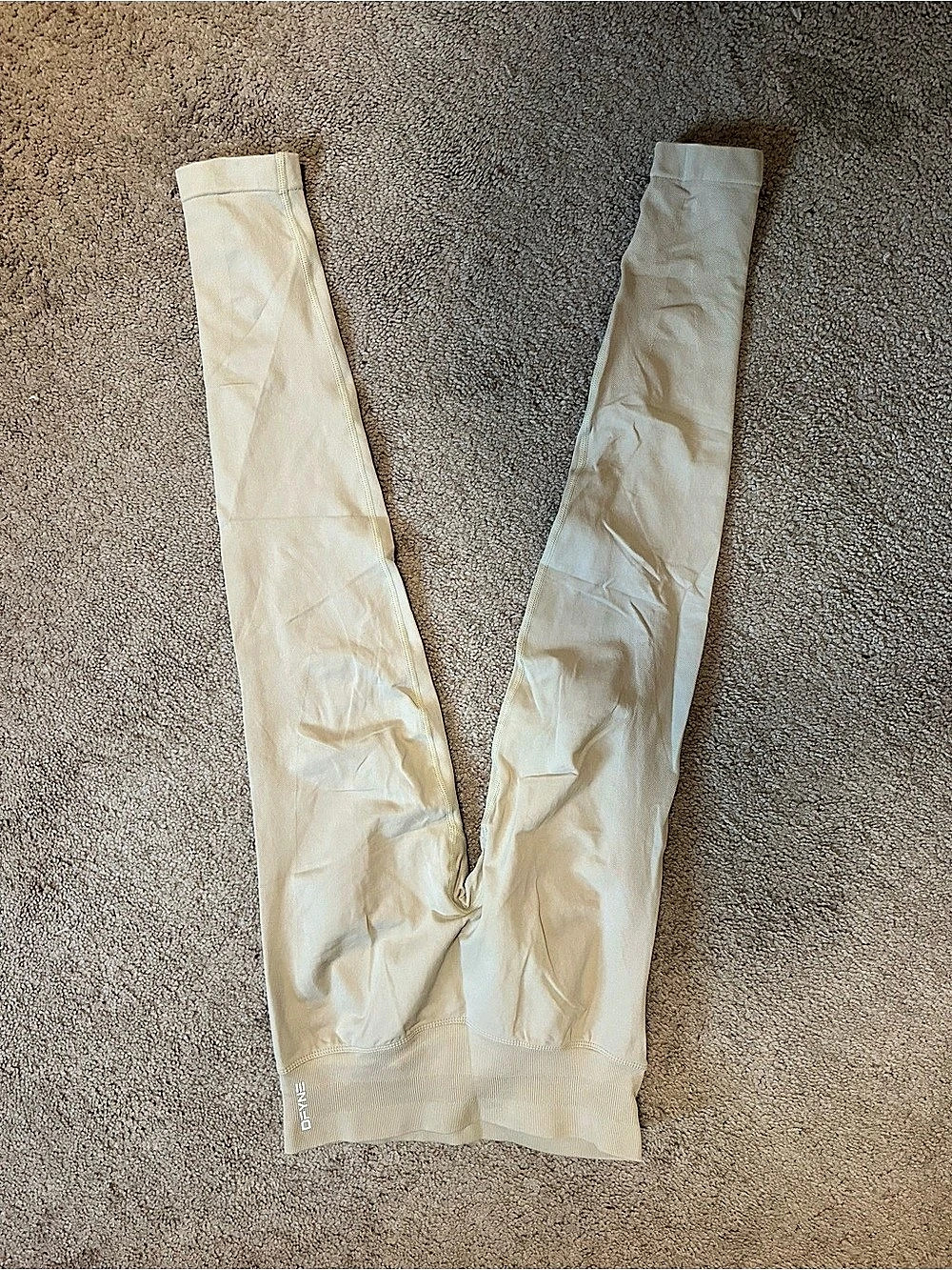 DFYNE Cream Leggings